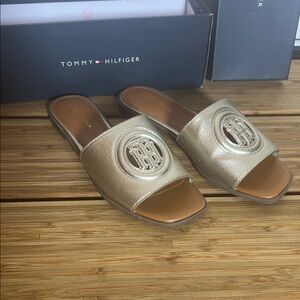 Tommy Hilfiger Gold Metallic Logo Slide Mules